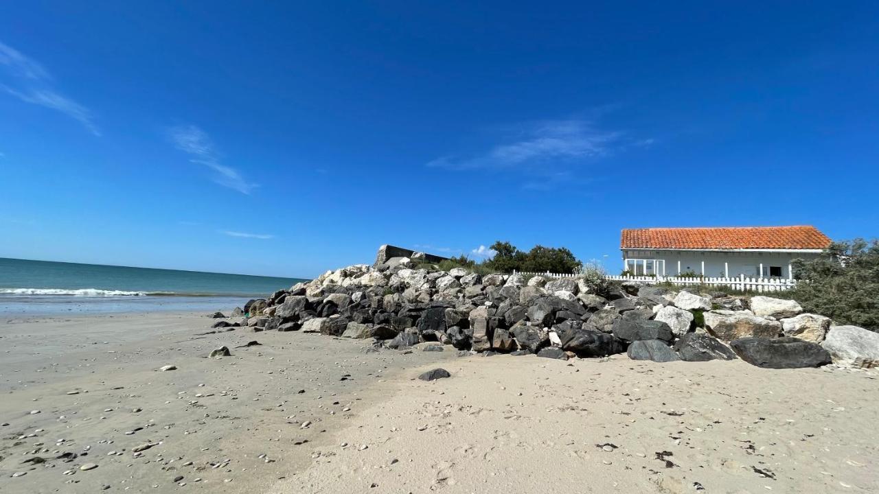 Maison Sur La Plage Avec Vue Mer Panoramique Le Martray Kültér fotó