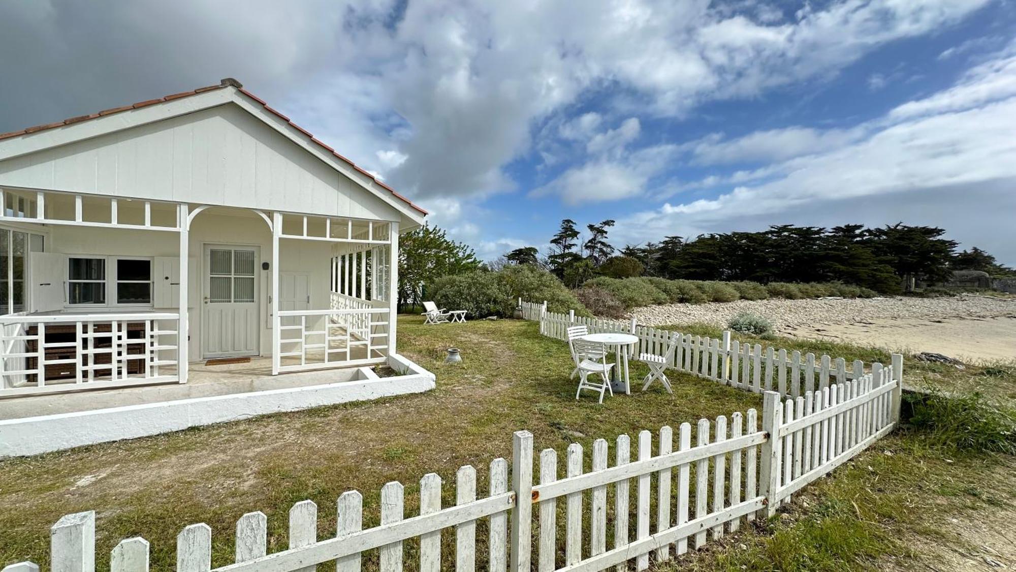 Maison Sur La Plage Avec Vue Mer Panoramique Le Martray Kültér fotó